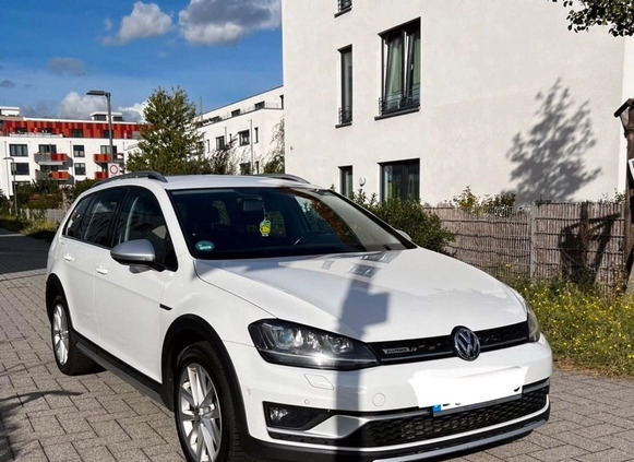 Volkswagen Golf cena 42800 przebieg: 265000, rok produkcji 2016 z Słubice małe 67